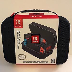 Nintendo Switch Game Traveler Deluxe System Case